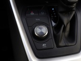 Toyota RAV4 2.5 Hybrid AWD Bi-Tone | Pano/Schuifdak | Alarm Klasse 3 | Trekh