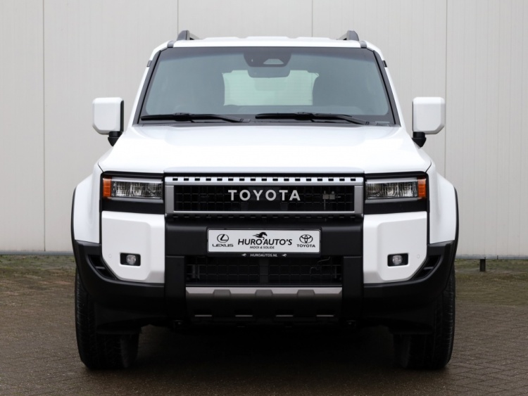 Toyota Land Cruiser 2.8 D-4D Blind Van Navigator | Leder | Stoelverwarming | Trekhaa