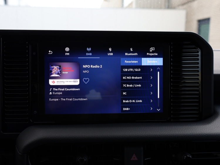 Toyota Land Cruiser 2.8 D-4D Blind Van Navigator | Leder | Stoelverwarming | Trekhaa