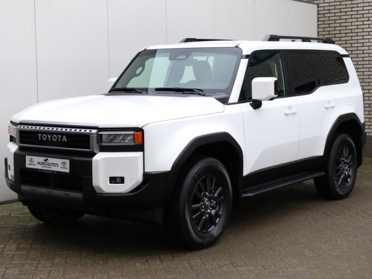 Toyota Land Cruiser 2.8 D-4D Blind Van Navigator | Leder | Stoelverwarming | Trekhaa