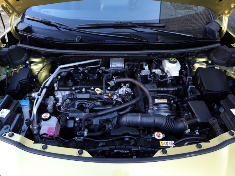 Toyota Yaris Cross 1.5 Hybrid Launch Edition | Bi-Tone | Leder | JBL Audio