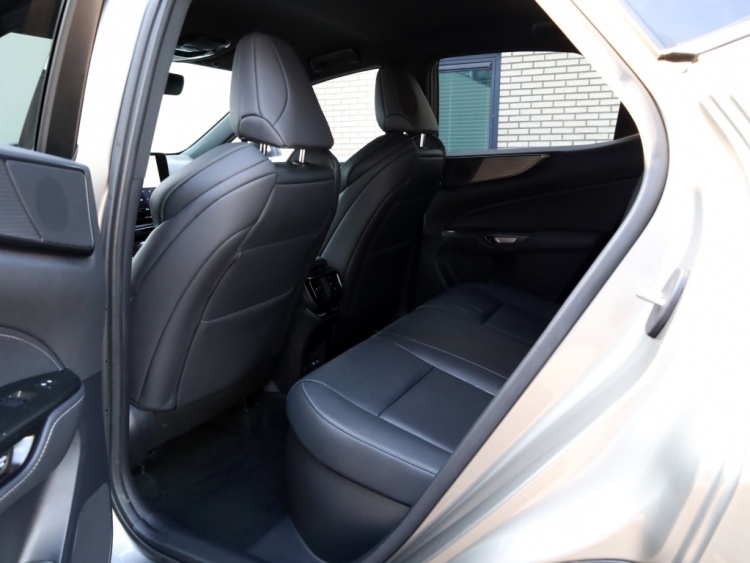 Lexus NX 350h AWD F Sport Line | Head up | Stoelventilatie | 360 Camera