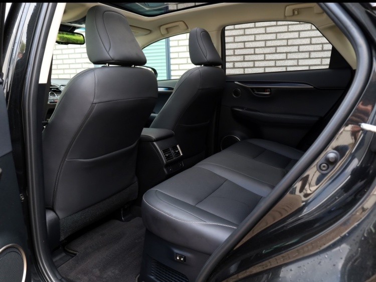 Lexus NX 300h AWD President Line | Mark Levinson | Panoramadak | 360 Cam