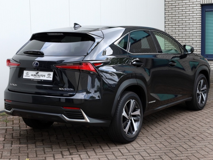 Lexus NX 300h AWD President Line | Mark Levinson | Panoramadak | 360 Cam