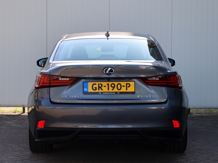 Lexus IS 300h F Sport Line | Premium Audio | Stoelverwarming | Parkeersen