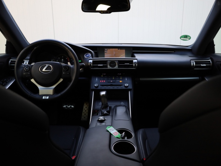 Lexus IS 300h F Sport Line | Premium Audio | Stoelverwarming | Parkeersen