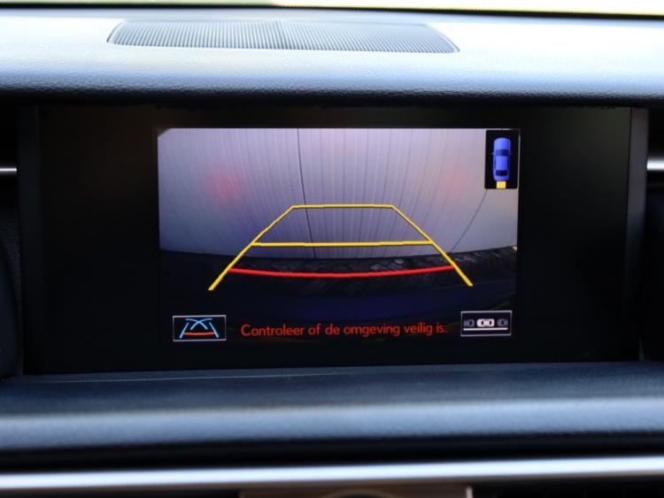 Lexus IS 300h F Sport Line | Premium Audio | Stoelverwarming | Parkeersen