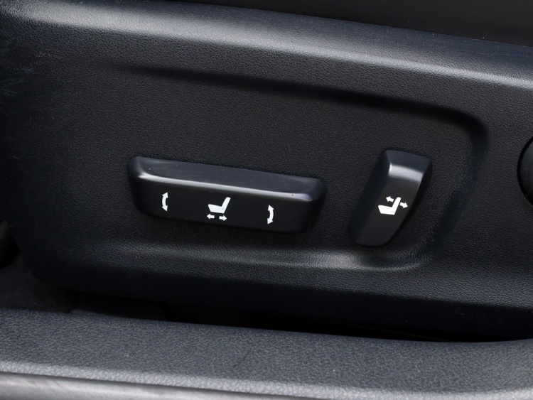 Lexus IS 300h F Sport Line | Premium Audio | Stoelverwarming | Parkeersen