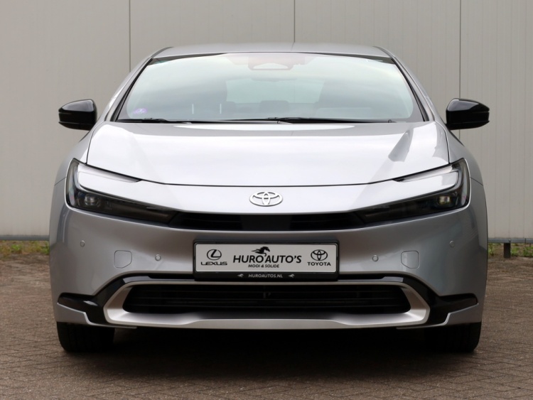 Toyota Prius 2.0 Plug-in Executive | El. Achterklep | Stoel/Stuurwielverwarm
