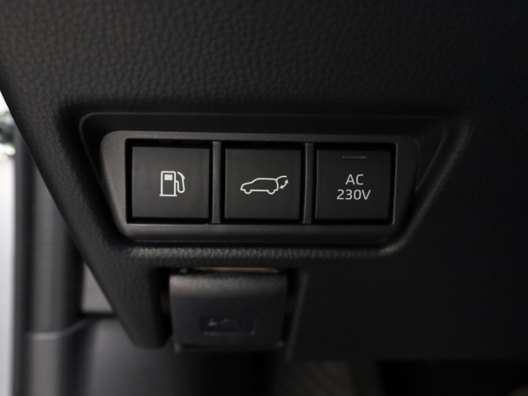 Toyota Prius 2.0 Plug-in Executive | El. Achterklep | Stoel/Stuurwielverwarm