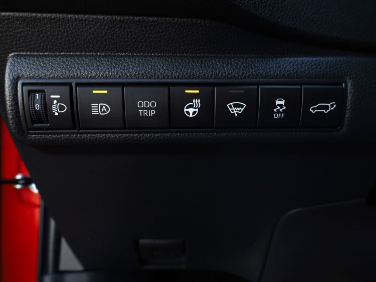 Toyota Corolla Touring Sports Hybrid 200 Dynamic | Half Leder | Stoelverwarming | Parkeersenso