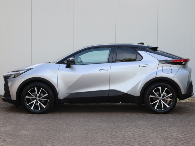Toyota C-HR 2.0 Hybrid 200 Dynamic | Stoelverwarming | El. Achterklep |