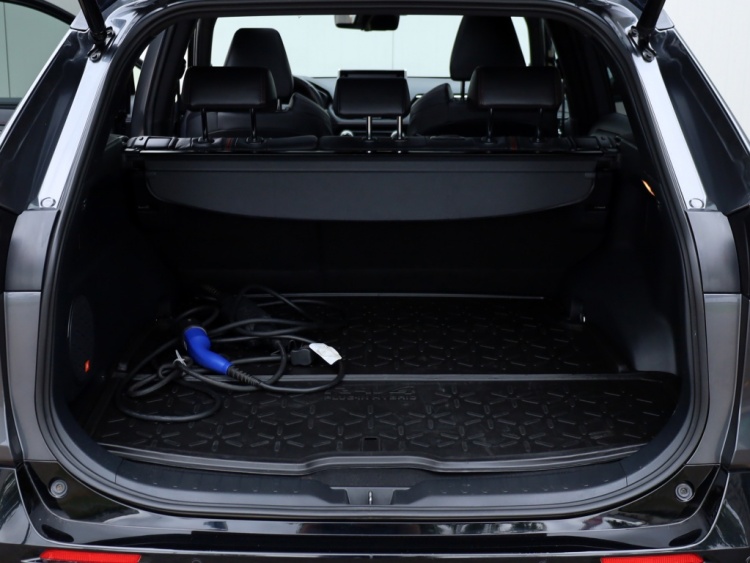 Toyota RAV4 2.5 Plug-in Hybride Bi-Tone+ | Head-up | Panoramadak | Stoelvent