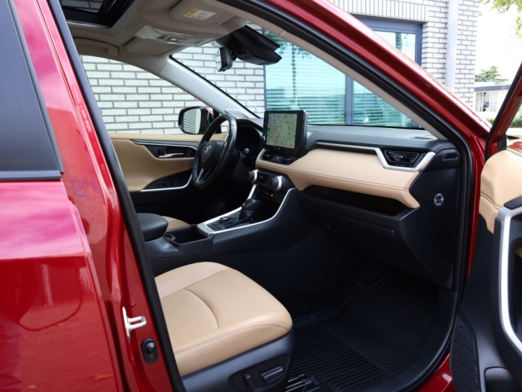 Toyota RAV4 2.5 Hybrid AWD Executive | Panoramadak | 360 Camera | JBL