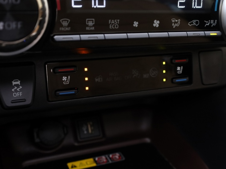 Toyota RAV4 2.5 Hybrid AWD Executive | Panoramadak | 360 Camera | JBL