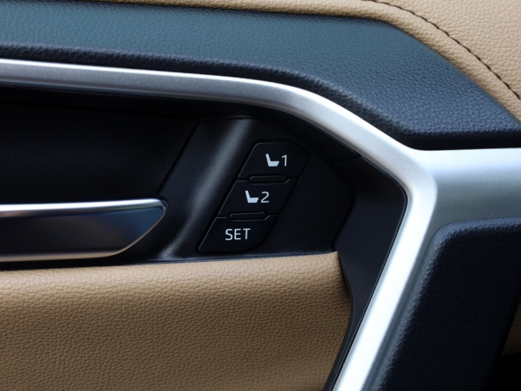 Toyota RAV4 2.5 Hybrid AWD Executive | Panoramadak | 360 Camera | JBL