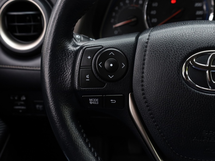 Toyota RAV4 2.0 Executive Business 4WD | Leder | 2000 KG trekgewicht