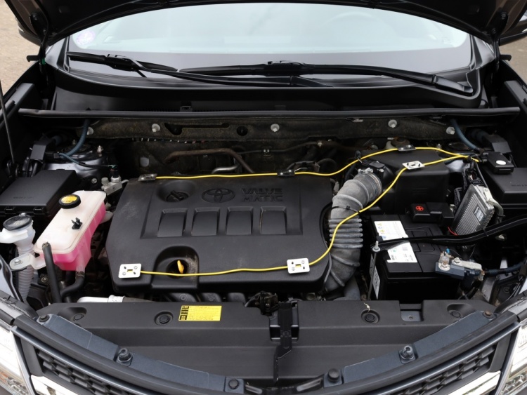 Toyota RAV4 2.0 Executive Business 4WD | Leder | 2000 KG trekgewicht