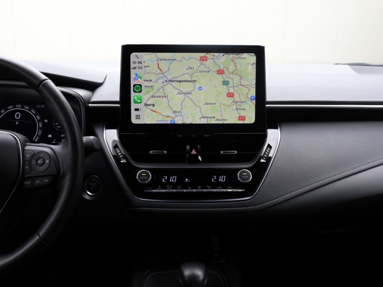 Toyota Corolla Touring Sports Hybrid 200 Dynamic | Full LED | Stoelverwarming | El. Achterklep