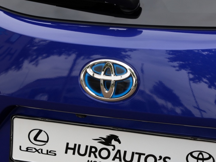 Toyota Corolla Touring Sports Hybrid 200 Dynamic | Full LED | Stoelverwarming | El. Achterklep