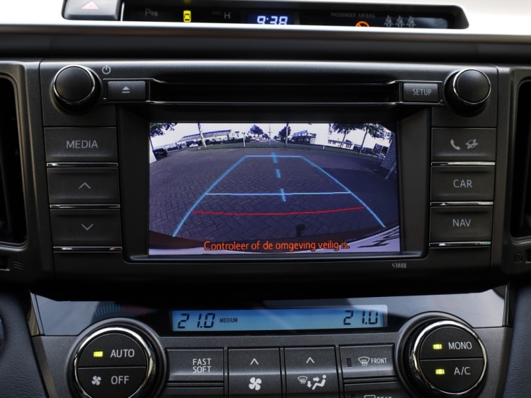 Toyota RAV4 2.0 Executive Business 4WD Automaat | Leder | Dodehoek | Trekhaa