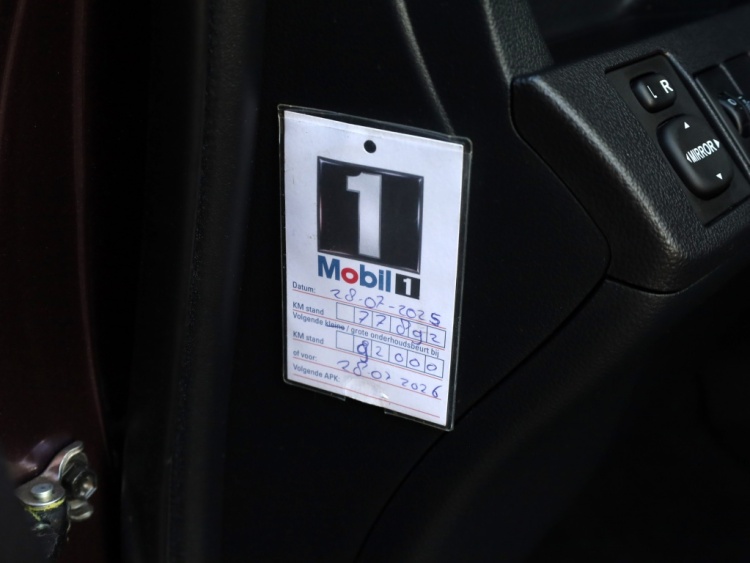 Toyota Verso-S 1.3 VVT-i Dynamic Automaat | Panoramadak | Clima | Trekhaak