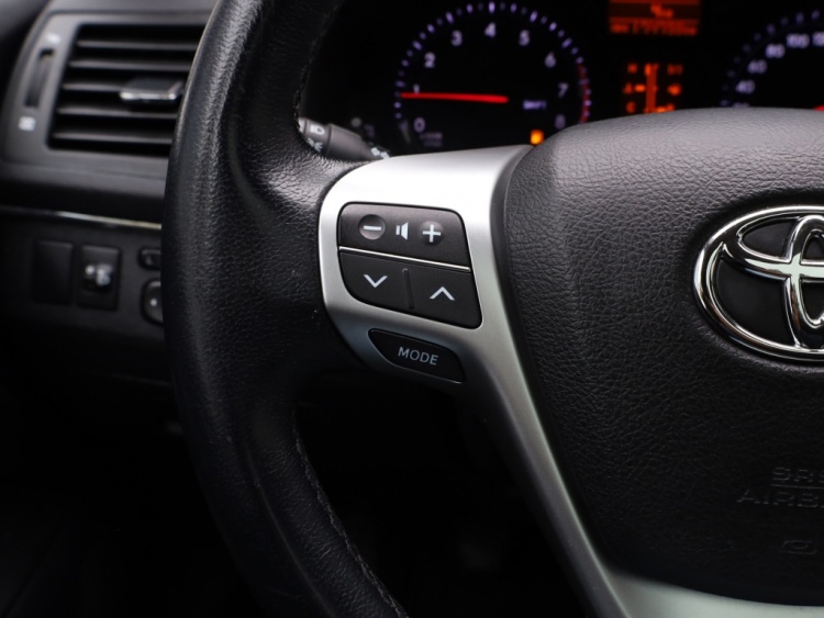 Toyota Avensis wagon 1.6 VVTi Business | Panoramadak | Clima | Cruise