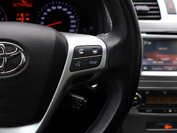 Toyota Avensis wagon 1.6 VVTi Business | Panoramadak | Clima | Cruise