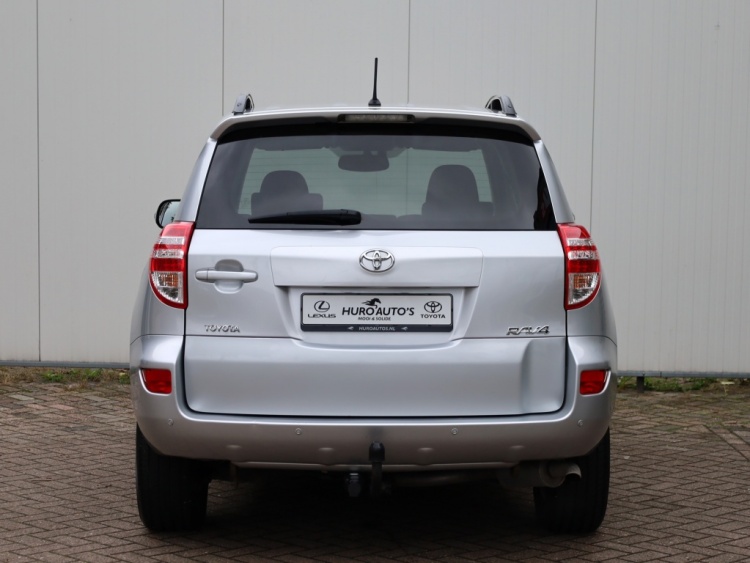 Toyota RAV4 2.0 VVTi Dynamic 2WD | Clima | Cruise | 2000 KG trekgewicht
