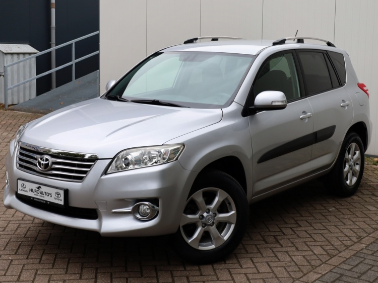 Toyota RAV4 2.0 VVTi Dynamic 2WD | Clima | Cruise | 2000 KG trekgewicht