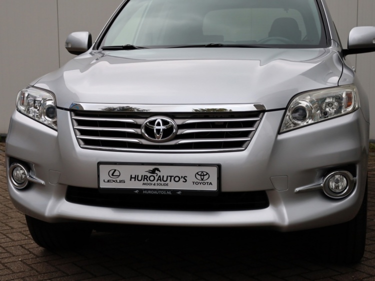 Toyota RAV4 2.0 VVTi Dynamic 2WD | Clima | Cruise | 2000 KG trekgewicht