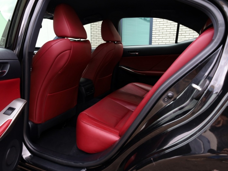 Lexus IS 300h F Sport Line | Stoelventilatie | Leder | Elektrische Stoele