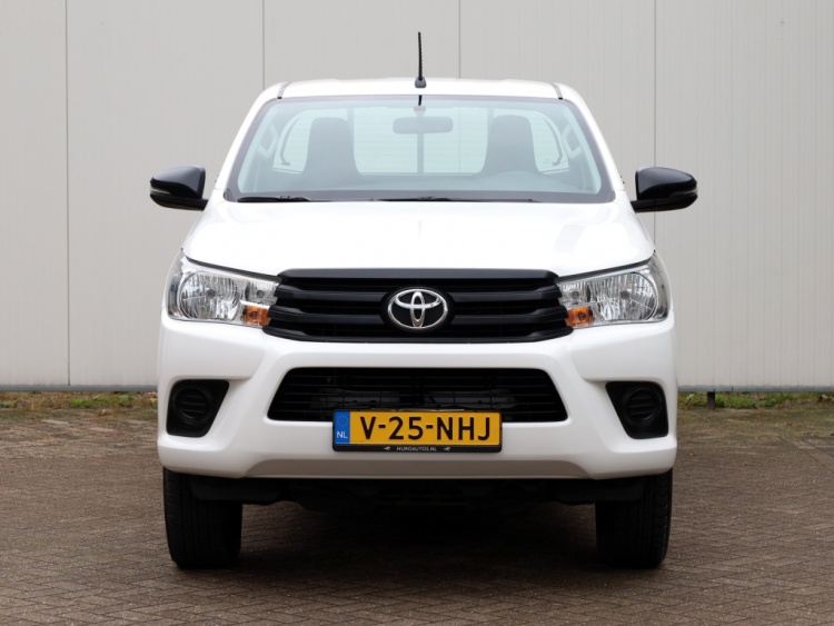 Toyota Hilux 2.4 D-4D 4WD Cool Comfort | Airco | Cruise | Trekhaak