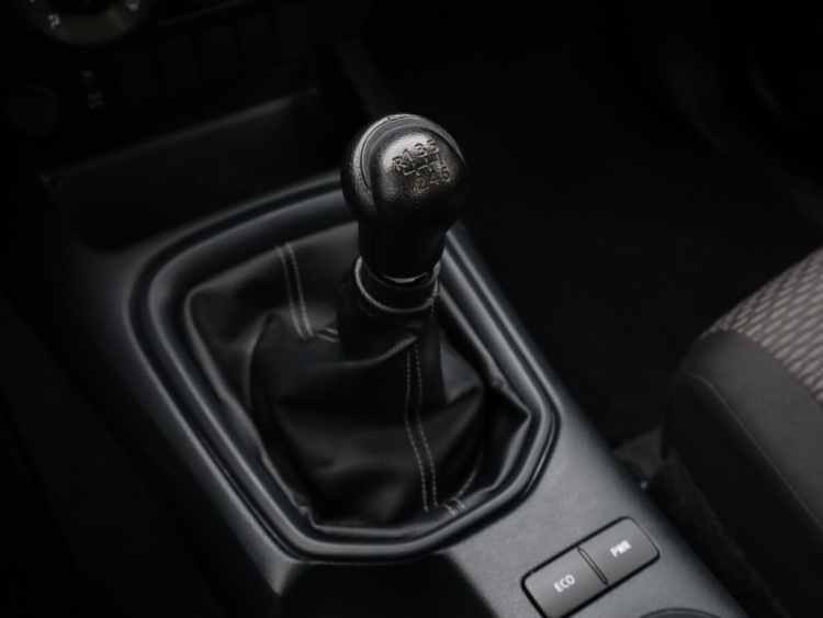 Toyota Hilux 2.4 D-4D 4WD Cool Comfort | Airco | Cruise | Trekhaak