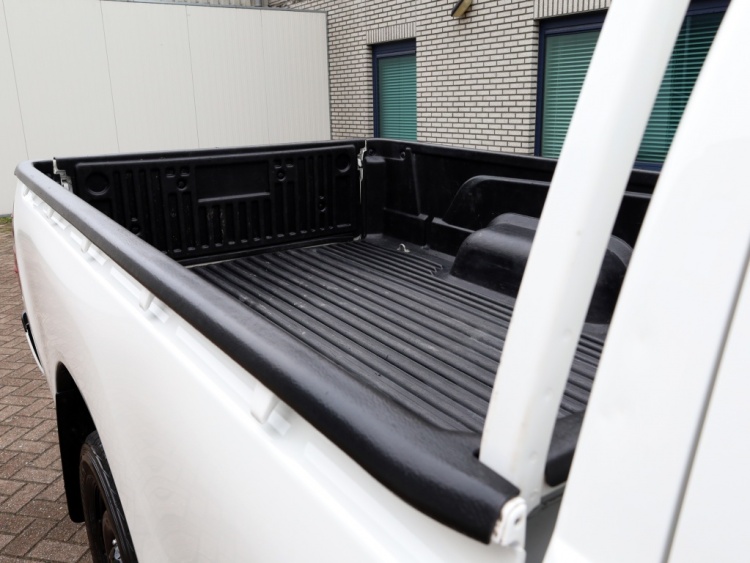 Toyota Hilux 2.4 D-4D 4WD Cool Comfort | Airco | Cruise | Trekhaak