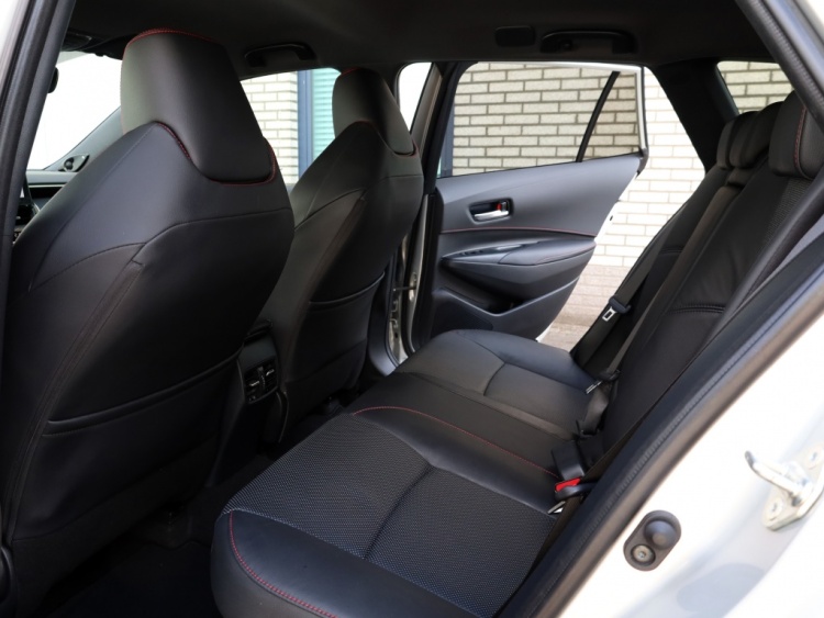 Toyota Corolla Touring Sports Hybrid 200 GR Sport | JBL | Head up | Vol Leder