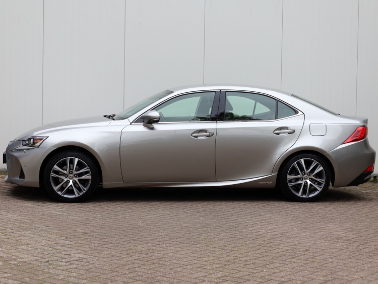Lexus IS 300h Hybrid Business Line | Safety Pack | Leder | Stoelverwarmin