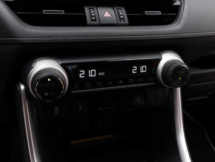 Toyota RAV4 2.5 Hybrid AWD Dynamic | Dodehoek | Digitale binnenspiegel