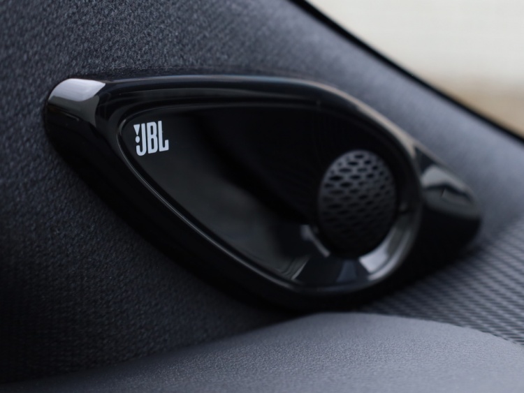 Toyota Corolla Touring Sports Hybrid 200 Executive | Panoramadak | JBL-Audio | Head-Up