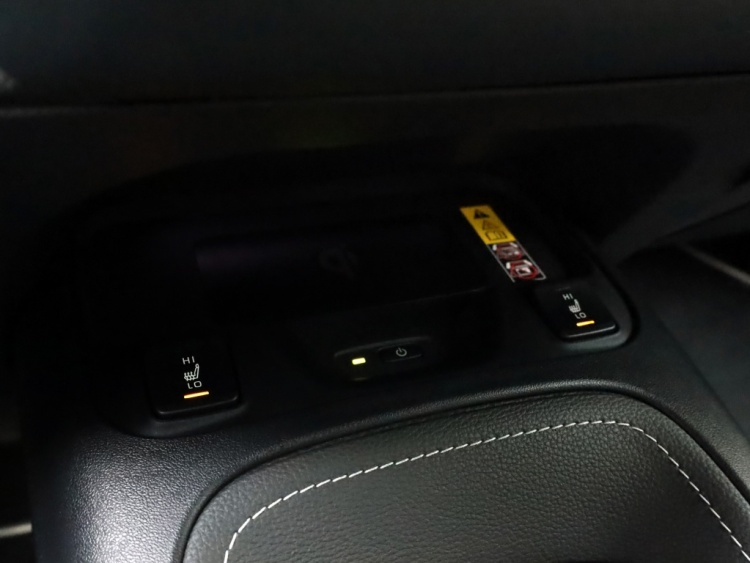 Toyota Corolla Touring Sports Hybrid 200 Executive | Panoramadak | JBL-Audio | Head-Up