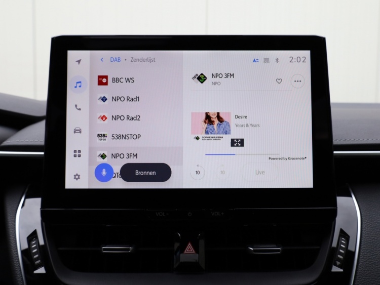 Toyota Corolla Touring Sports Hybrid 200 Executive | Panoramadak | JBL-Audio | Head-Up