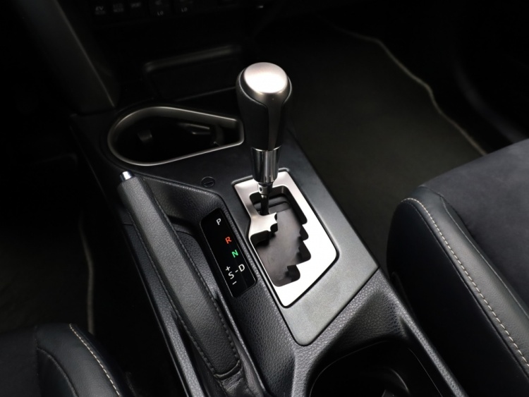 Toyota RAV4 2.5 Hybrid AWD Style | Leder/Alcantara | El. Achterklep