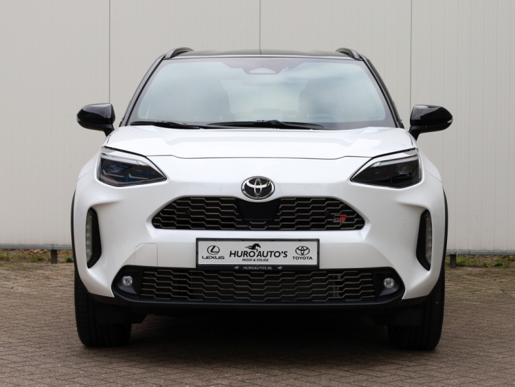 Toyota Yaris Cross 1.5 Hyb 130 GR Sport | Nieuw | Half Leder/Alcantara | Dodehoek