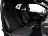 Toyota Yaris Cross 1.5 Hyb 130 GR Sport | Nieuw | Half Leder/Alcantara | Dodehoek