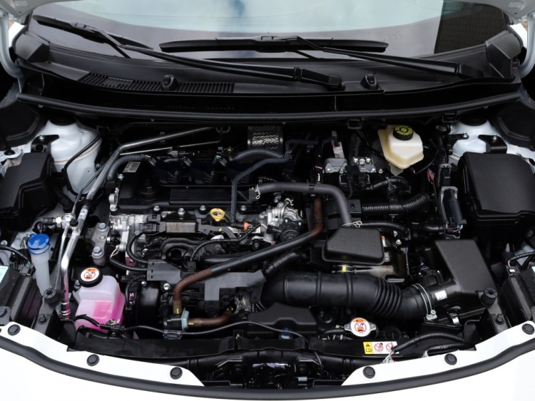 Toyota Yaris Cross 1.5 Hyb 130 GR Sport | Nieuw | Half Leder/Alcantara | Dodehoek