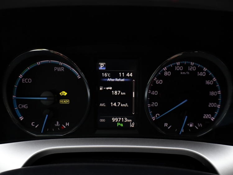 Toyota RAV4 2.5 Hybrid AWD Black Editon | El. Achterklep | LED | Trekhaak