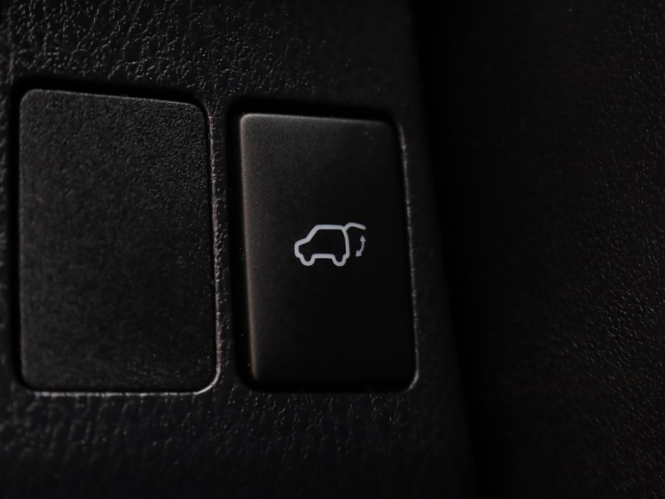 Toyota RAV4 2.5 Hybrid AWD Black Editon | El. Achterklep | LED | Trekhaak