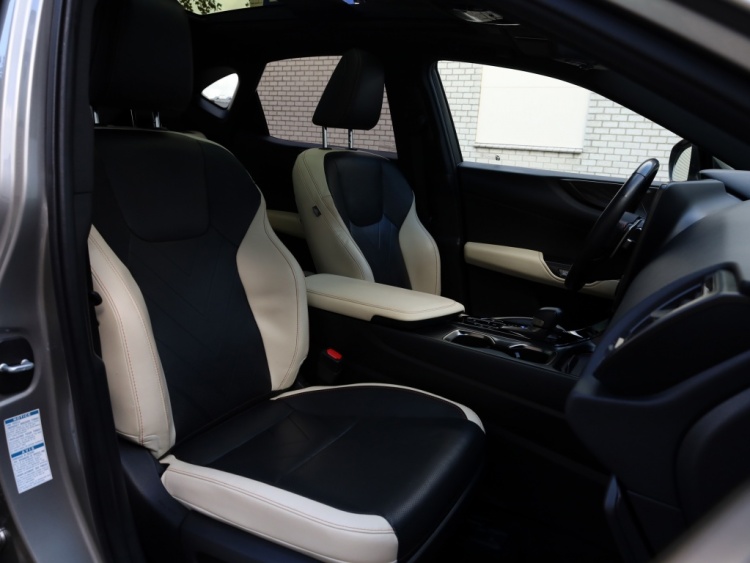 Lexus NX 350h AWD Executive Line | President | Mark Levinson | Panoramada