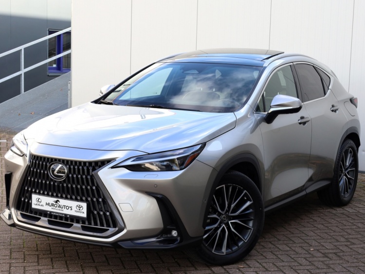 Lexus NX 350h AWD Executive Line | President | Mark Levinson | Panoramada