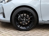 Toyota Yaris 1.5 Hybrid GR-Sport | Bi-Tone | Carplay | Leder/Alcantara